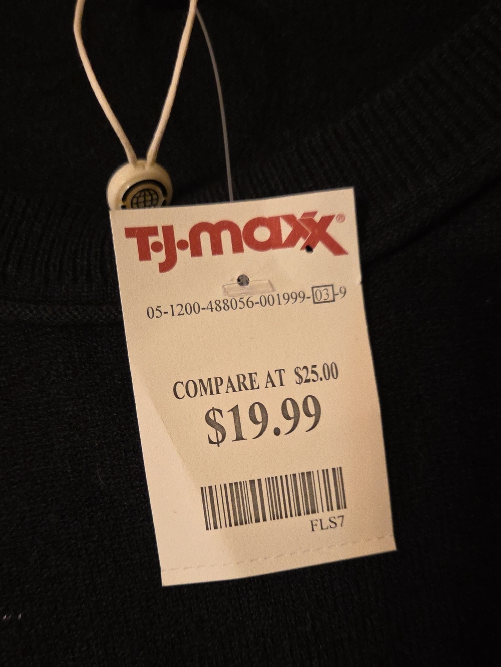 Max Studio Boxy Sweater - Picture 3 of 6